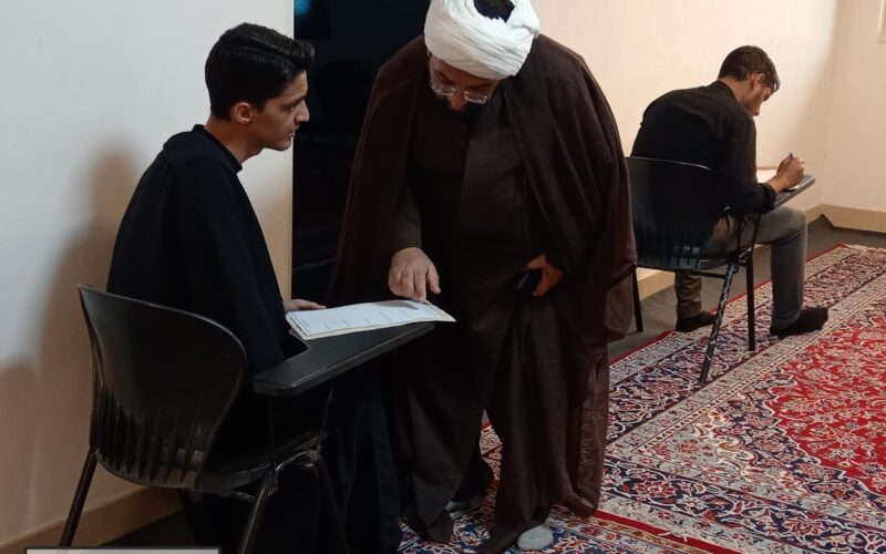 برگزاری امتحان عقاید پایه چهارم